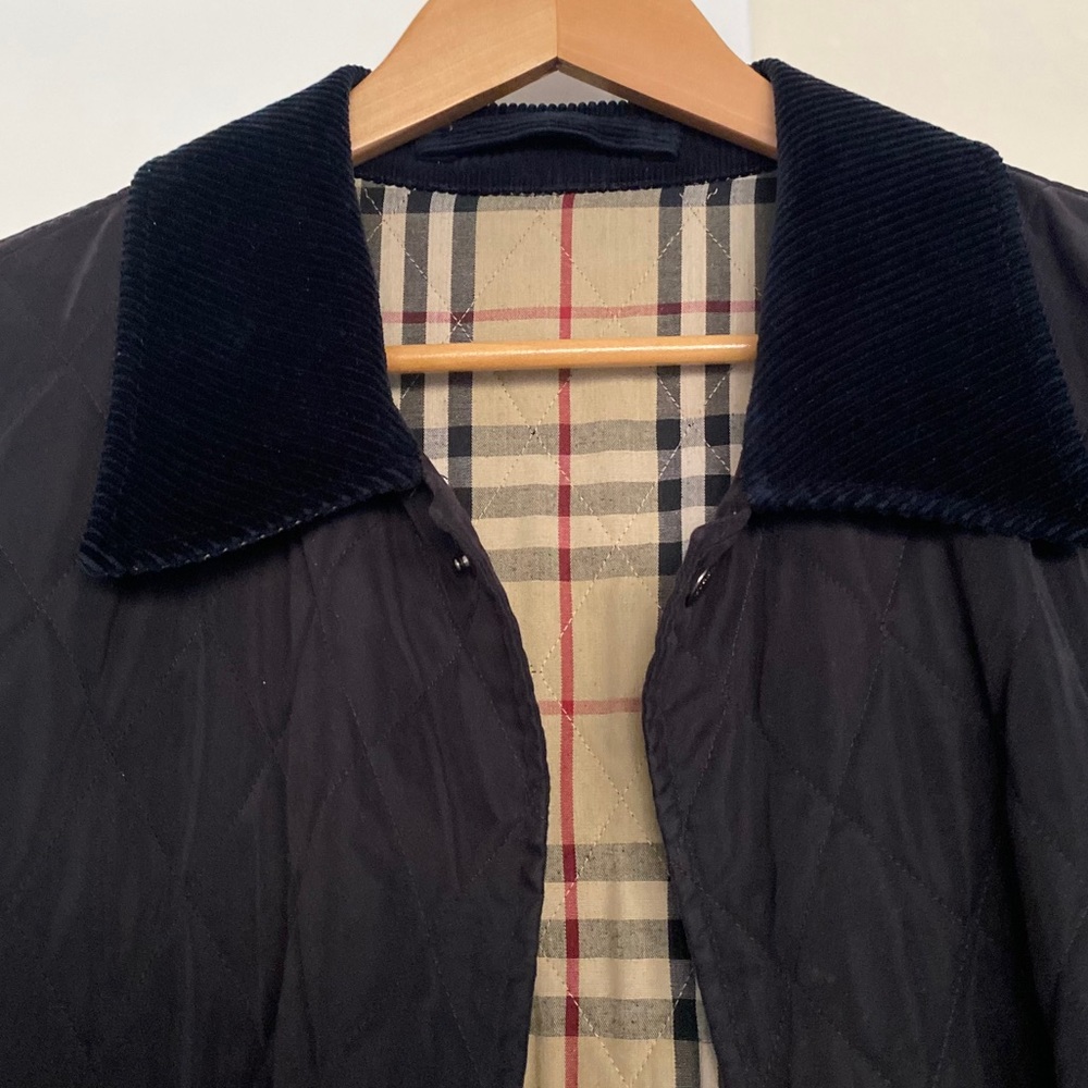Burberry Quilted coat with Corduroy Collar